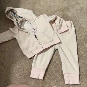 Burberry kids tracksuit